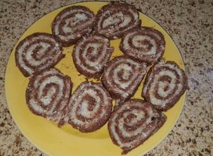 صورة لوصفة كيكه الباونتي (سويسرول) 😋😋