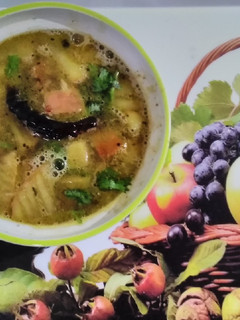 ஆப்பிள் ரசம் (Apple rasam recipe in tamil) செய்முறை முக்கிய புகைப்படம்