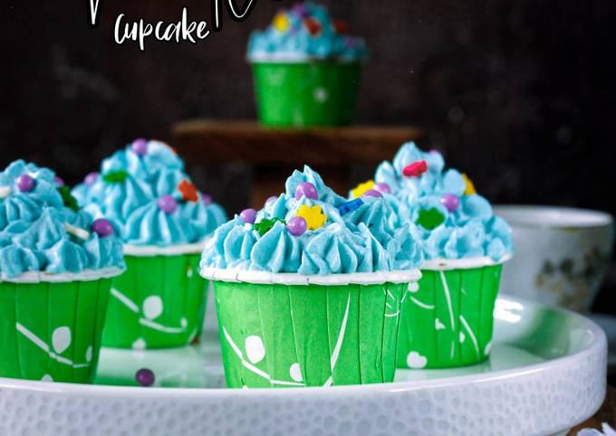 Resep Vanilla Cupcake 🧁 Oleh Putrie - Cookpad