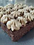 Gâteau praliné vanille et framboises