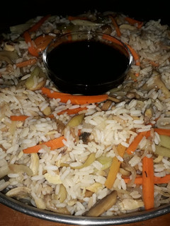 Una foto de Arroz cantones 🍲....🇸🇻