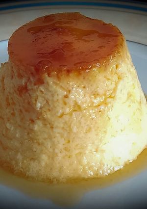 Una foto de Flan de huevo sin gluten hecho en freidora de aire