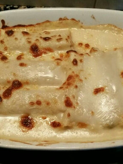 Una foto de Canelones rellenos de paella