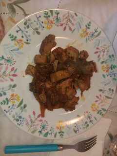 Una foto de Atún encebollado