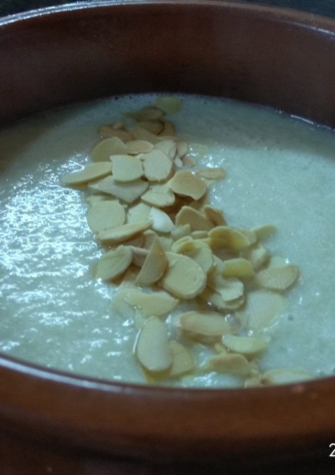 Una foto de Sopa de cardos