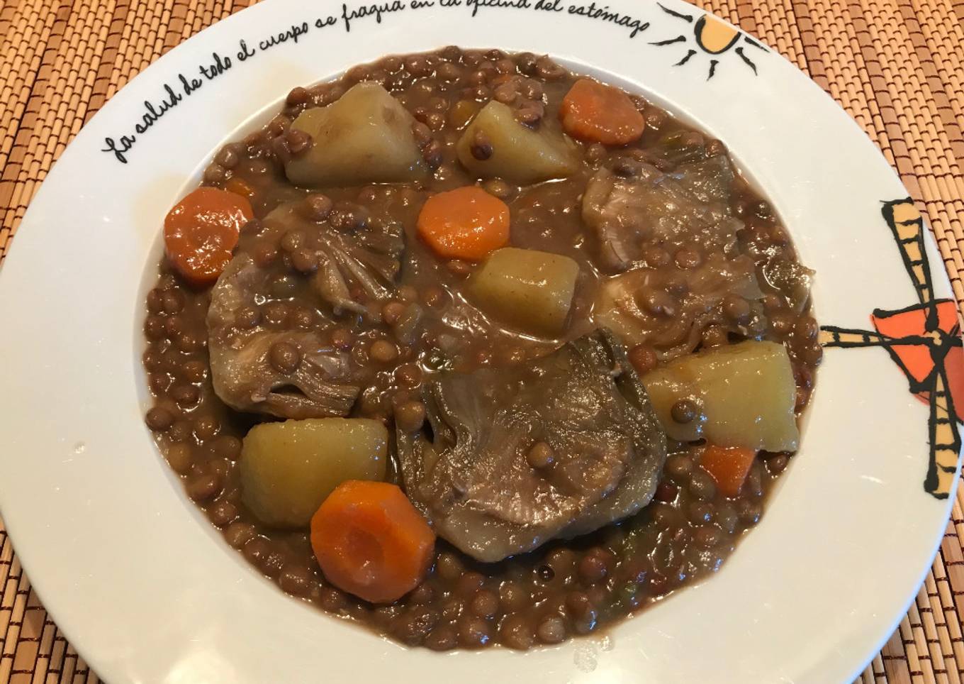 Lentejas con alcachofas