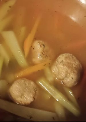Una foto de Caldo de Albóndigas