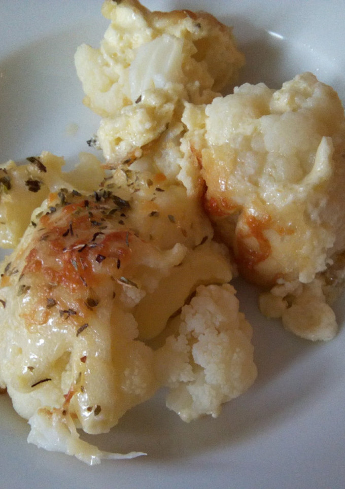 Una foto de Coliflor al horno con mahonesa