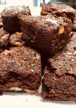 A picture of Brownies.