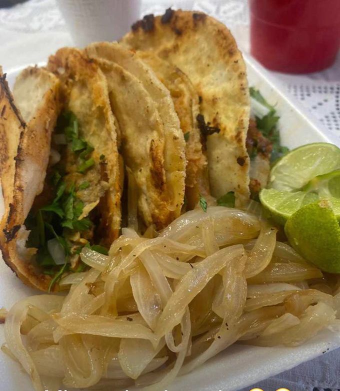 Una foto de Tacos de barbacoa de Guadalajara