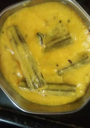 સરગવા ની કઢી (Saragva Shing Kadhi Recipe In Gujarati) રેસીપી મુખ્ય ફોટો