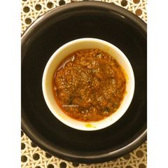 Onions Curry Leaves Chutney A picture of Onions Curry Leaves Chutney.