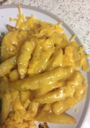 A picture of Chedder Cheesy Chips.