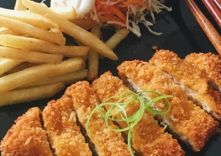 Bagaimana Menyiapkan Chicken Katsu Anti Gagal