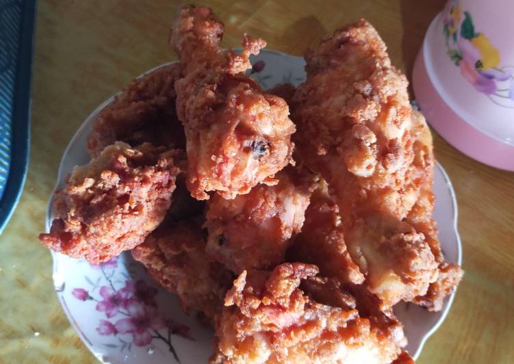 Langkah Mudah untuk Membuat Ayam goreng crispy ala nindya Lisda putri, Enak Banget