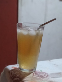 Una foto de Bubble tea de limón