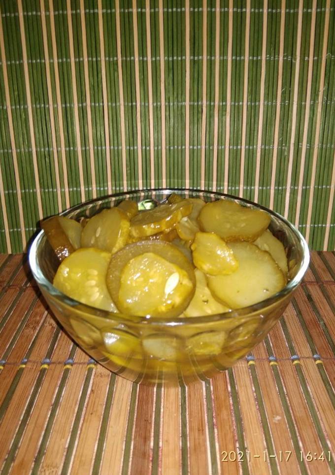 Огірки салатні
