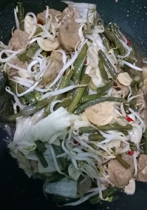 Foto resep Tumis sayur + bakso