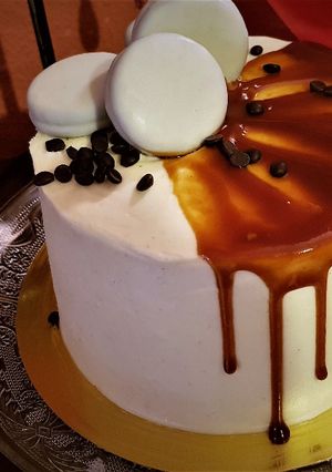 Una foto de Bizcocho de Oreo (Tarta Feliz Aniversario)