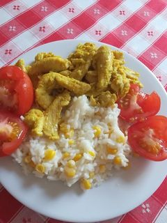 Joghurtos curry-s csirke 30 perc alatt recept fotója