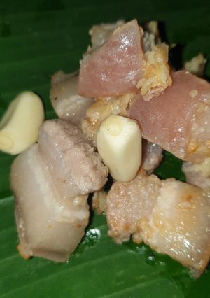 รูปของ หมูคั่วเกลือ