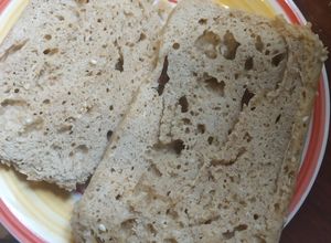 Una foto de Pan rápido de avena al microondas