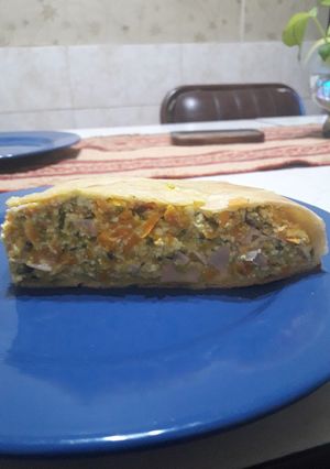 Una foto de Empanada gigante de vegetales