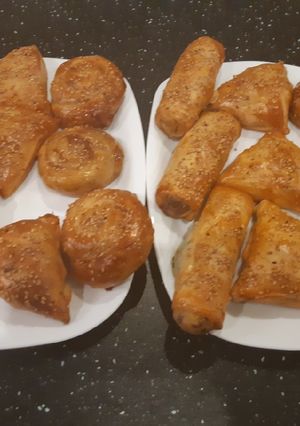 Une photo de Fatayer à la viande hachée