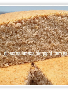 Una foto de Bizcocho de claras y avena