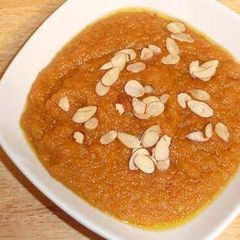 A picture of Moong dal halwa.