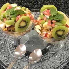 A picture of Muesli with split banana.