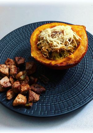 Une photo de 🌿Potimarron garni à la purée d’aubergine🌿