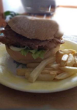 Una foto de Sándwich de pernil