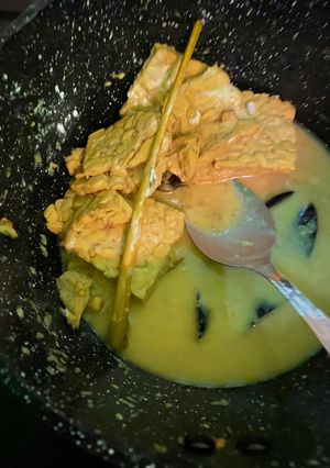 Foto resep Tempe Ungkep Bumbu Kuning