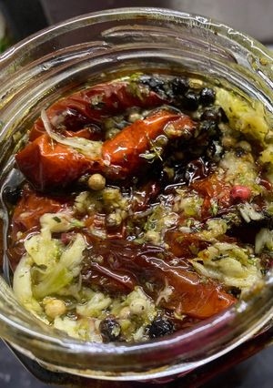Una foto de Tomates en Aceite de Oliva