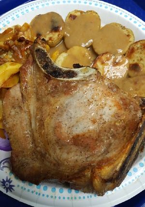 A picture of Salt and Pepper Porkchops.
