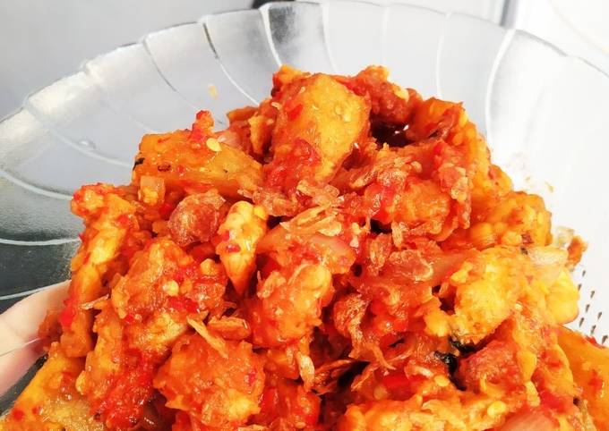 Balado udang krispi + tempe + kentang