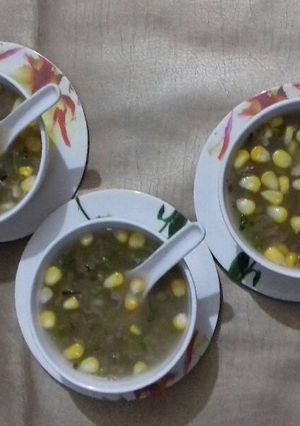 A picture of Sweet corn soup.