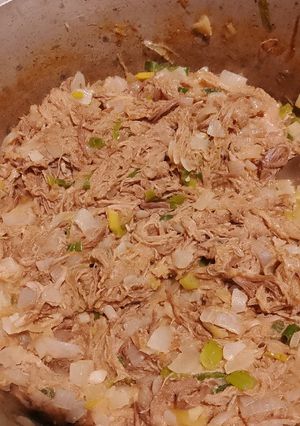 Una foto de Empanadas de carne desmechada a la mostaza