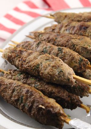 عکسی از دستور کباب با ادویه کاجون