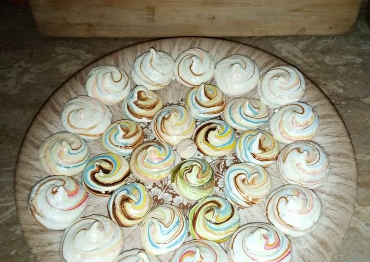 Step-by-Step Guide to Prepare Quick Meringue Cookies