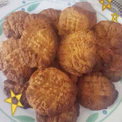A picture of Dairy and Gluten Free Peanut Butter Cookies.