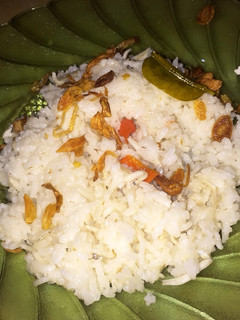 Foto resep Nasi Liwet Teri (Ricecooker) by Vickazizan