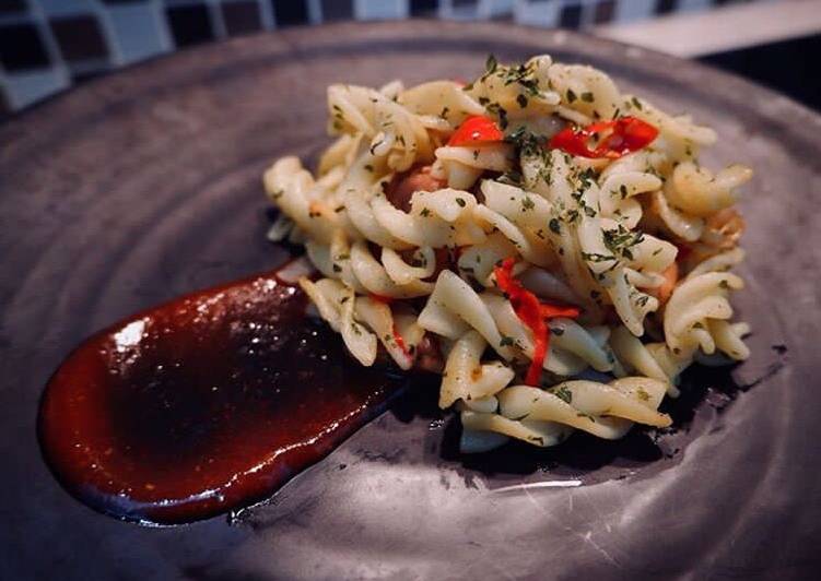 Langkah Mudah untuk Menyiapkan Fusilli Aglio Olio yang mudah Anti Gagal