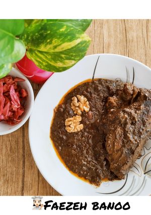 عکسی از دستور فسنجون مجلسی با مرغ🍗😍🤤