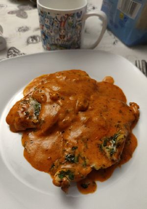 Foto principal de Pollo en salsa de tomate y queso