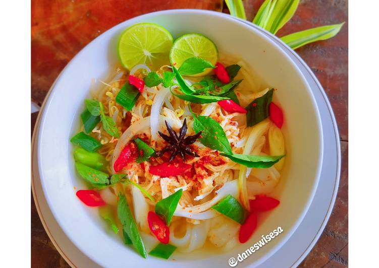 Resep Vietnamese Chicken Pho yang Sempurna