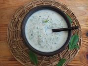 Una foto de especias tzatziki