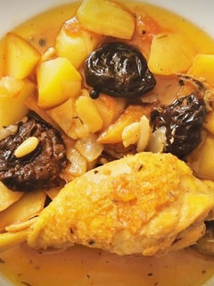 Una foto de Pollo rustido a la Cazuela
