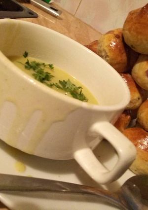 A picture of Onion and herb bread.